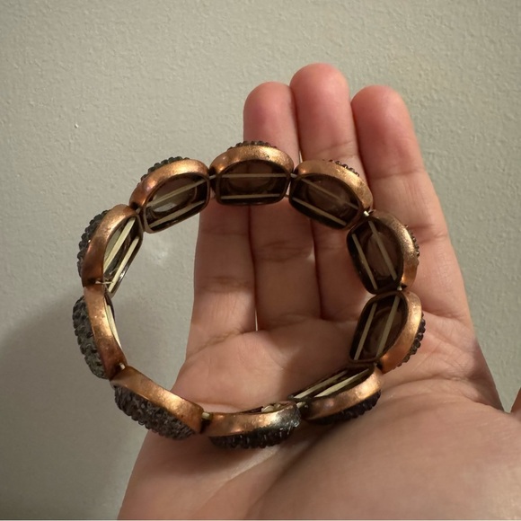 ⚜️3 for $30⚜️ Rose Gold Tone Stretch Bracelet (Vintage, Retro, Acrylic) - Picture 9 of 13